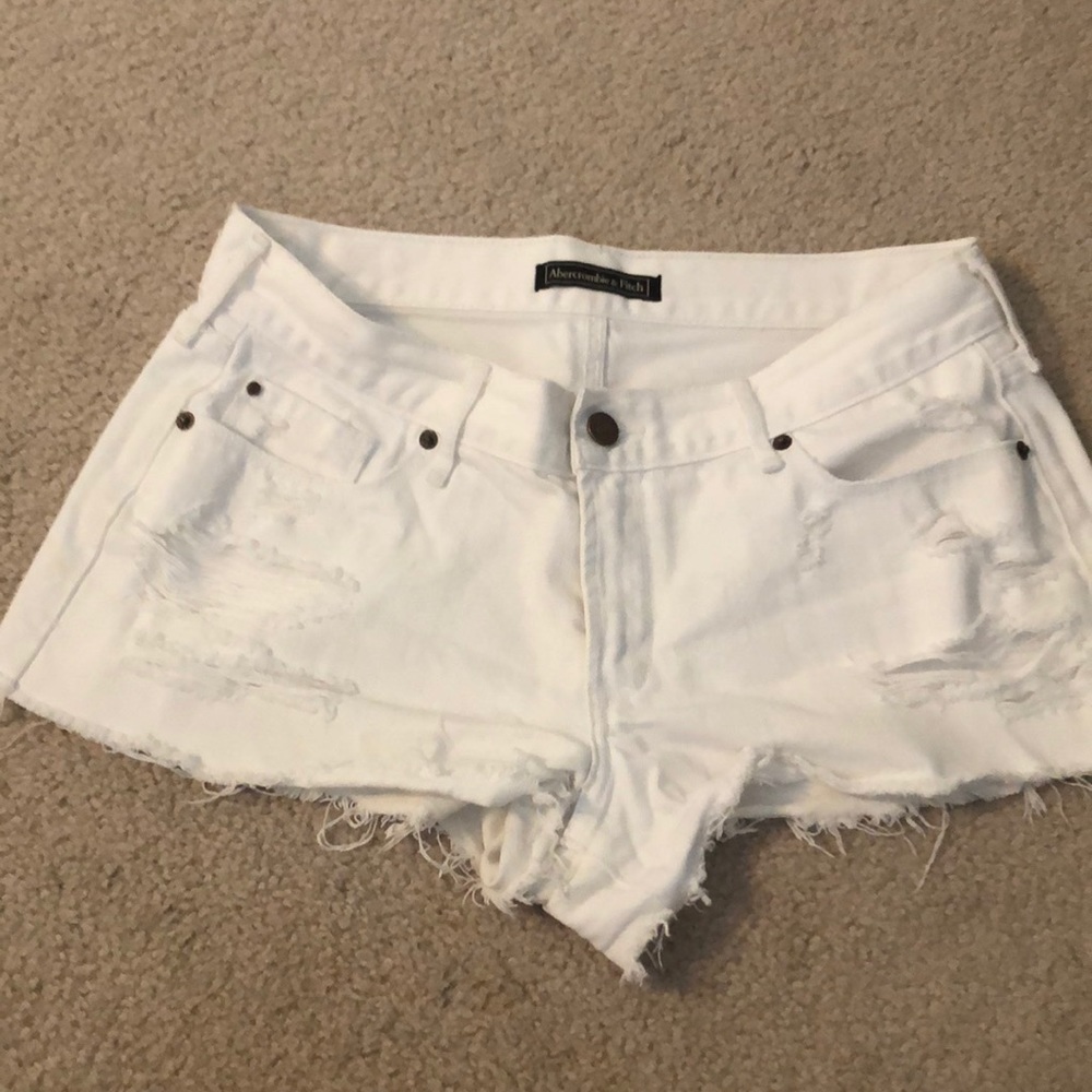 Abercrombie & Fitch white jeans shorts size 2